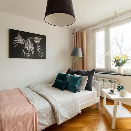 Piotrapartments - Bruna Green City Apartment Warsaw Exterior photo